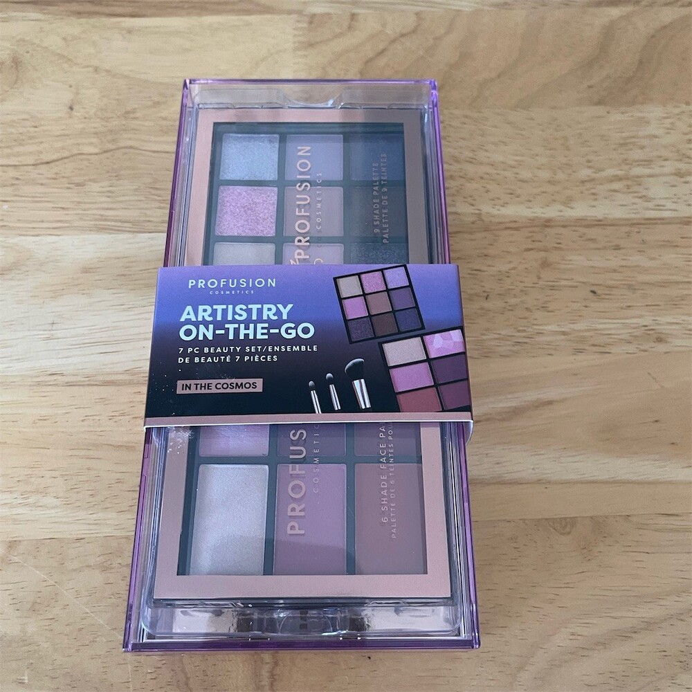 Profusion Artistry On-The-Go 7 Pc Makeup Set In The Cosmos Travel Kit